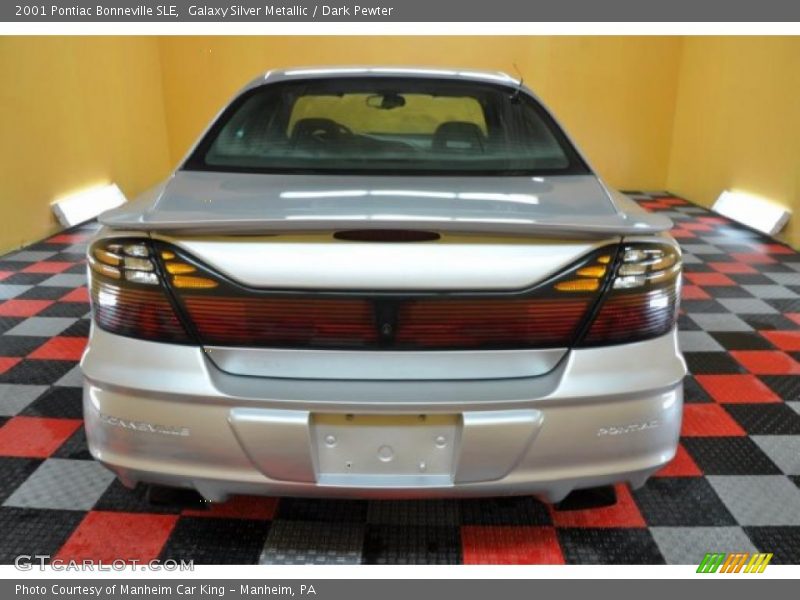 Galaxy Silver Metallic / Dark Pewter 2001 Pontiac Bonneville SLE