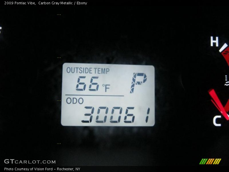 Carbon Gray Metallic / Ebony 2009 Pontiac Vibe