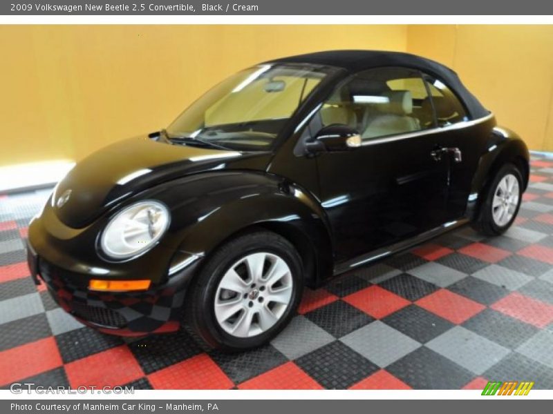 Black / Cream 2009 Volkswagen New Beetle 2.5 Convertible
