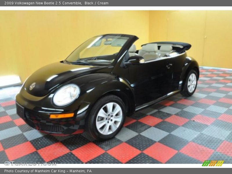 Black / Cream 2009 Volkswagen New Beetle 2.5 Convertible