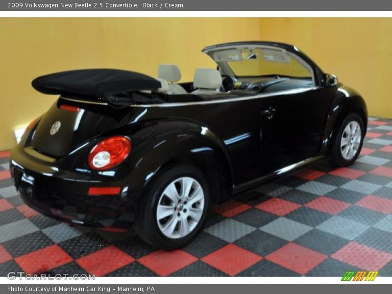 Black / Cream 2009 Volkswagen New Beetle 2.5 Convertible