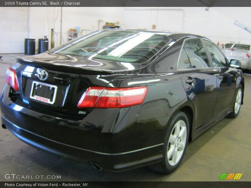 Black / Charcoal 2009 Toyota Camry SE