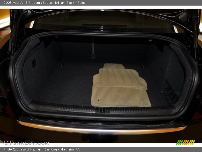 Brilliant Black / Beige 2005 Audi A4 3.2 quattro Sedan