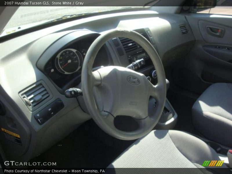 Stone White / Gray 2007 Hyundai Tucson GLS