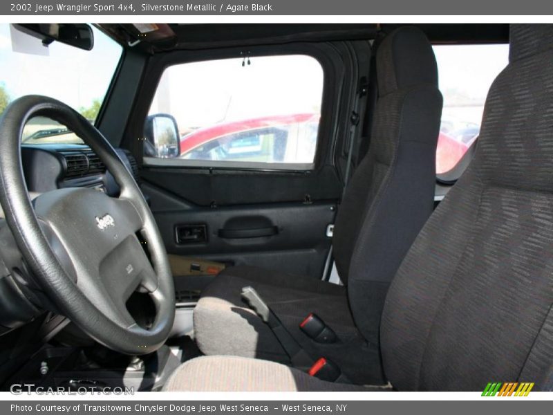 Silverstone Metallic / Agate Black 2002 Jeep Wrangler Sport 4x4