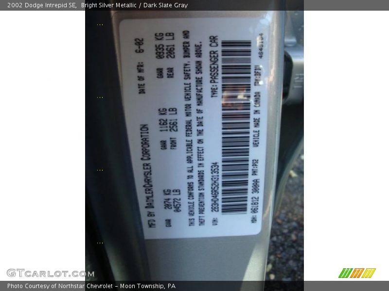 Bright Silver Metallic / Dark Slate Gray 2002 Dodge Intrepid SE