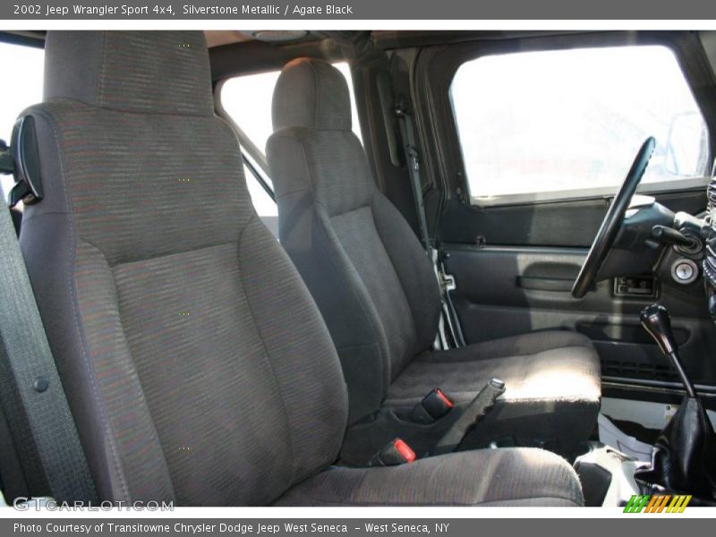 Silverstone Metallic / Agate Black 2002 Jeep Wrangler Sport 4x4