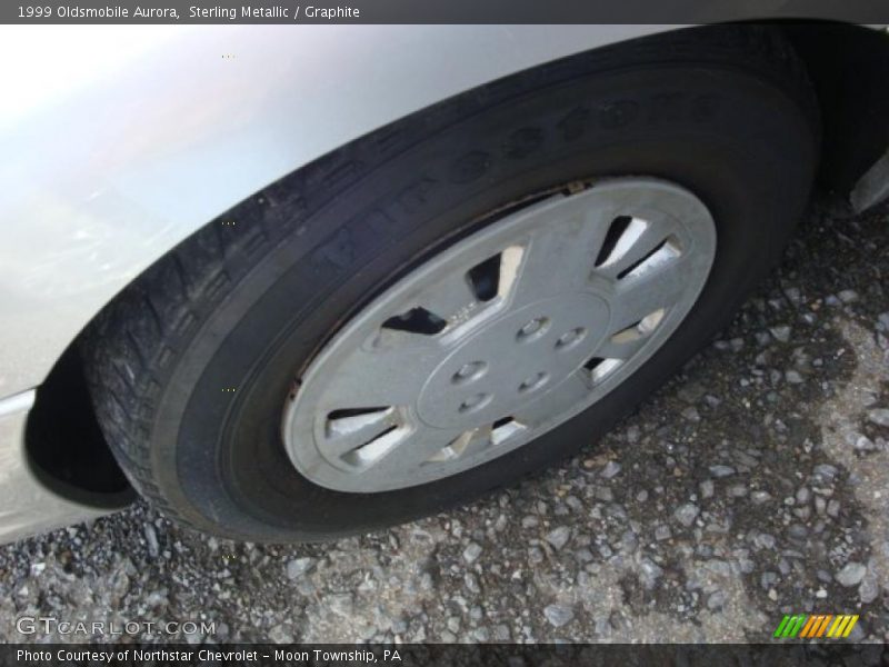 Sterling Metallic / Graphite 1999 Oldsmobile Aurora