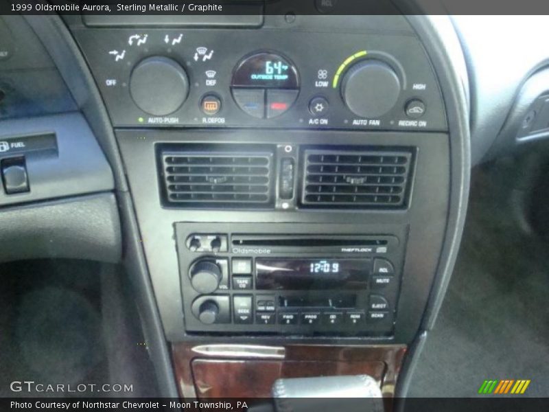 Sterling Metallic / Graphite 1999 Oldsmobile Aurora