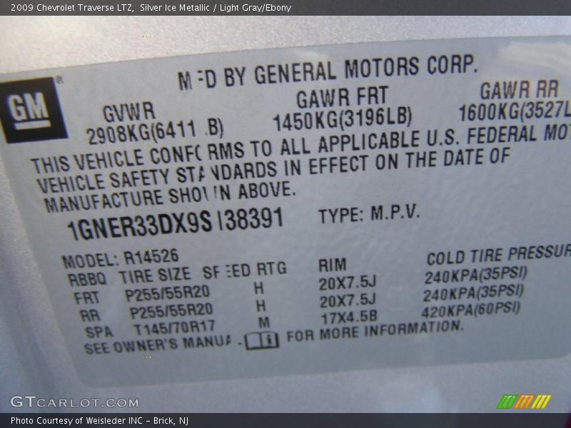 Silver Ice Metallic / Light Gray/Ebony 2009 Chevrolet Traverse LTZ