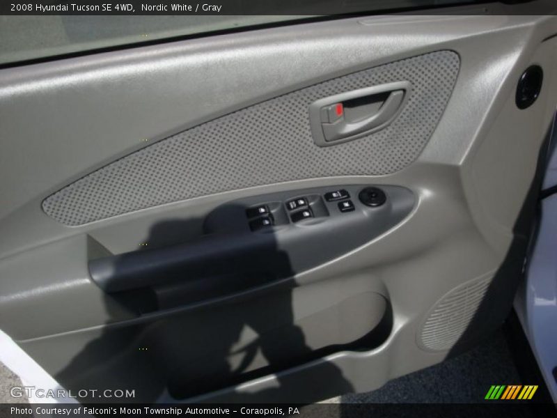 Nordic White / Gray 2008 Hyundai Tucson SE 4WD