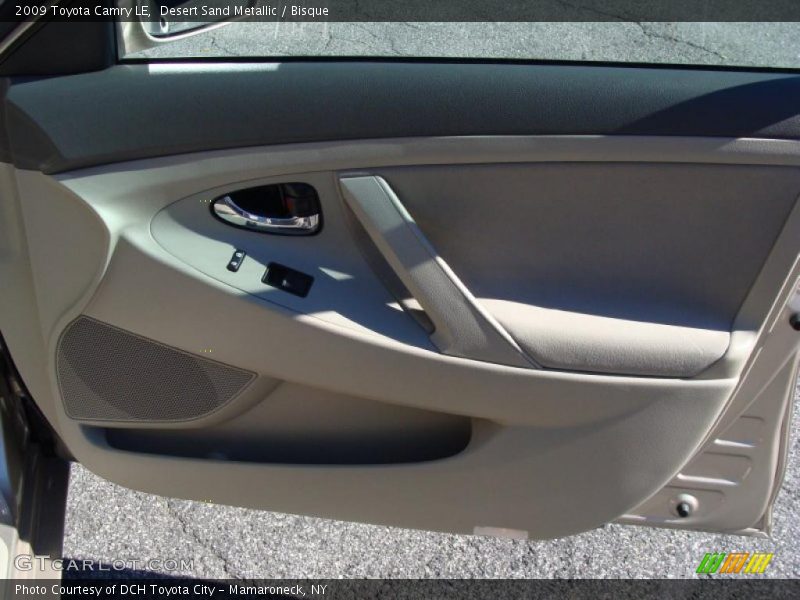 Desert Sand Metallic / Bisque 2009 Toyota Camry LE
