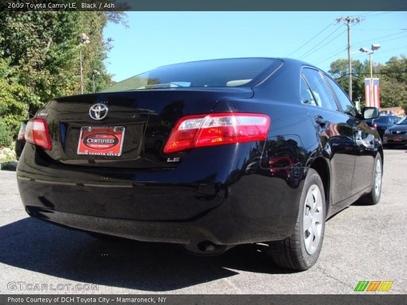 Black / Ash 2009 Toyota Camry LE