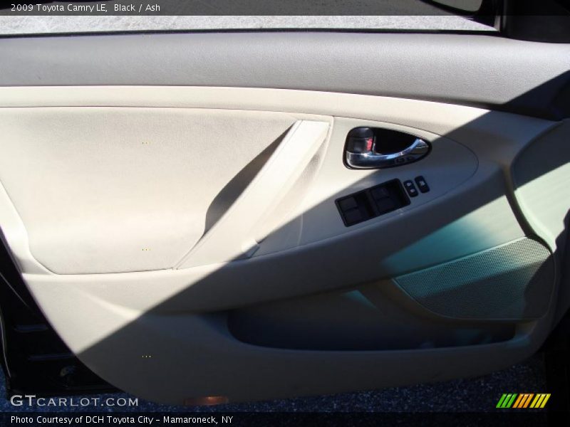 Black / Ash 2009 Toyota Camry LE