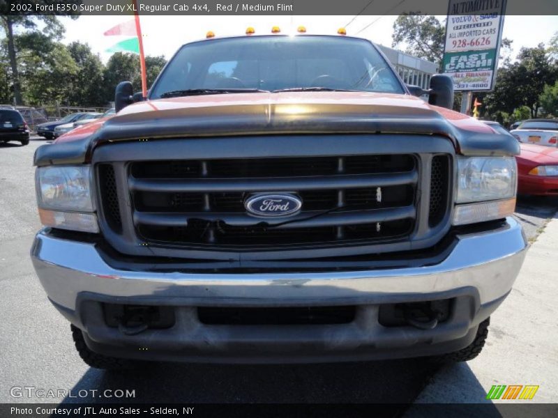 Red / Medium Flint 2002 Ford F350 Super Duty XL Regular Cab 4x4