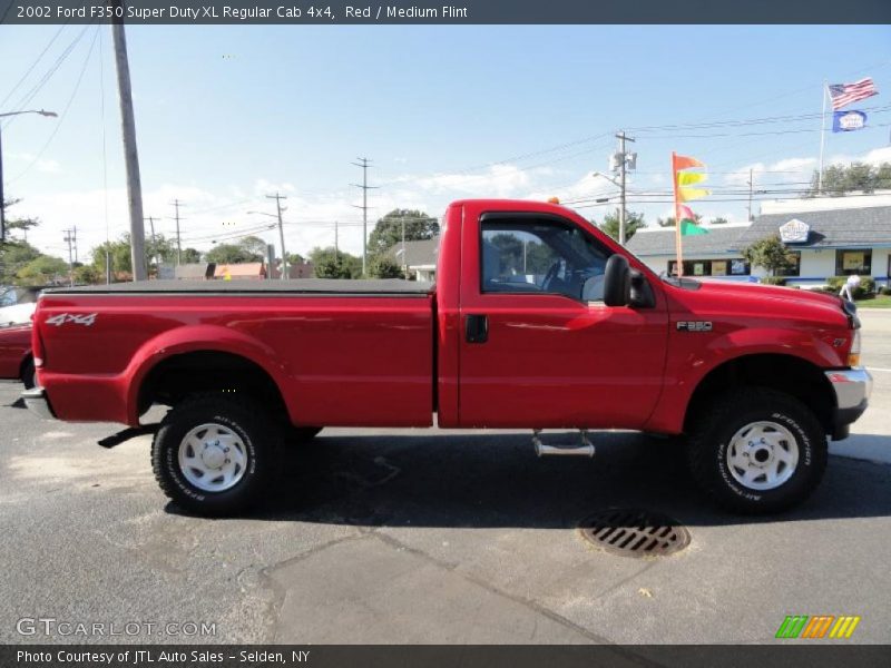 Red / Medium Flint 2002 Ford F350 Super Duty XL Regular Cab 4x4