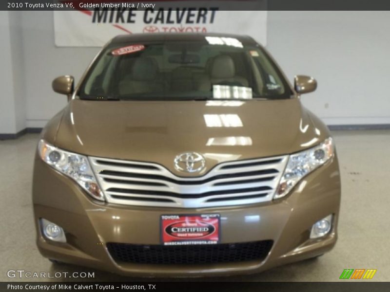 Golden Umber Mica / Ivory 2010 Toyota Venza V6