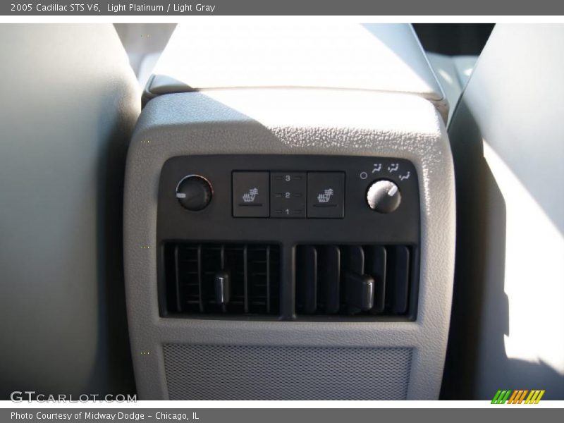 Light Platinum / Light Gray 2005 Cadillac STS V6