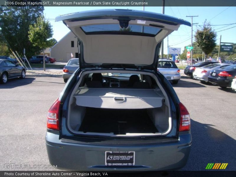 Magnesium Pearlcoat / Dark Slate Gray/Light Graystone 2006 Dodge Magnum SXT