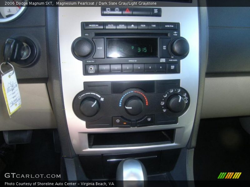 Magnesium Pearlcoat / Dark Slate Gray/Light Graystone 2006 Dodge Magnum SXT