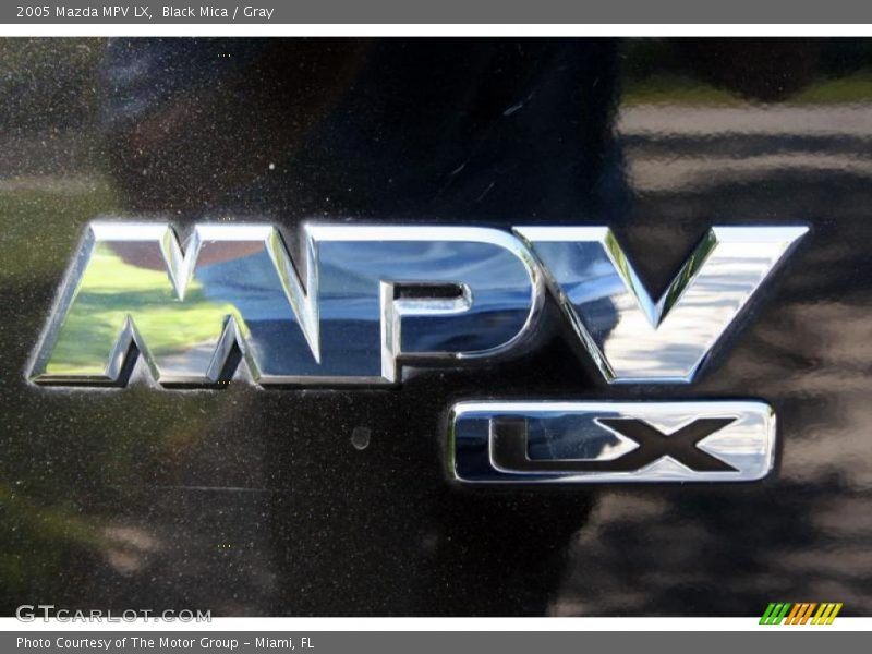Black Mica / Gray 2005 Mazda MPV LX