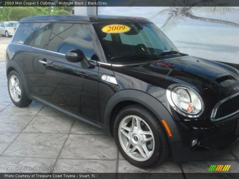 Midnight Black / Black/Grey 2009 Mini Cooper S Clubman