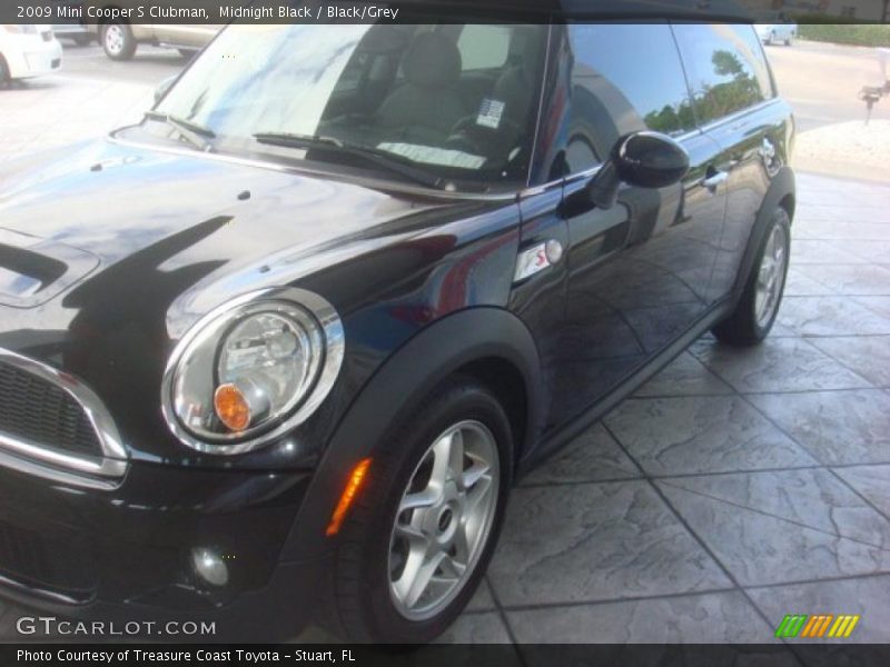 Midnight Black / Black/Grey 2009 Mini Cooper S Clubman
