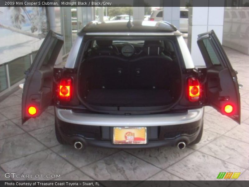 Midnight Black / Black/Grey 2009 Mini Cooper S Clubman