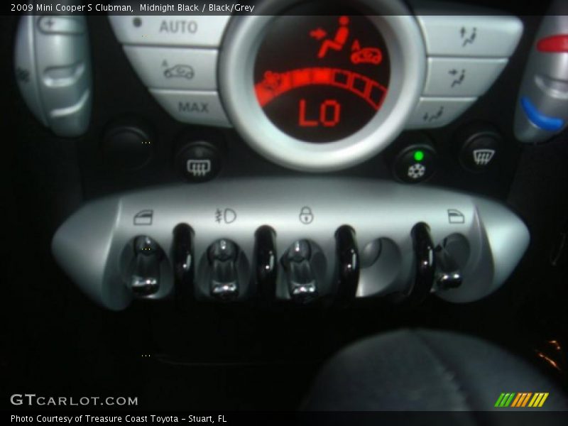 Midnight Black / Black/Grey 2009 Mini Cooper S Clubman