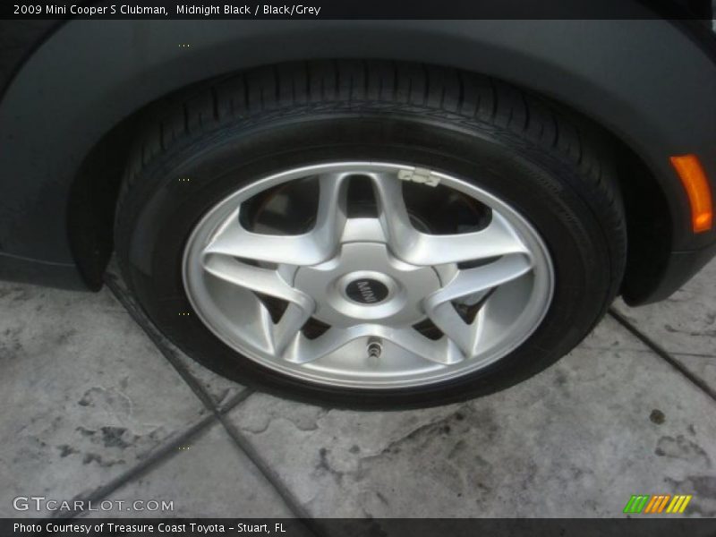 Midnight Black / Black/Grey 2009 Mini Cooper S Clubman