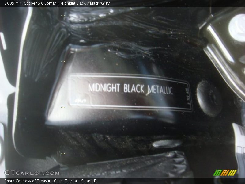Midnight Black / Black/Grey 2009 Mini Cooper S Clubman