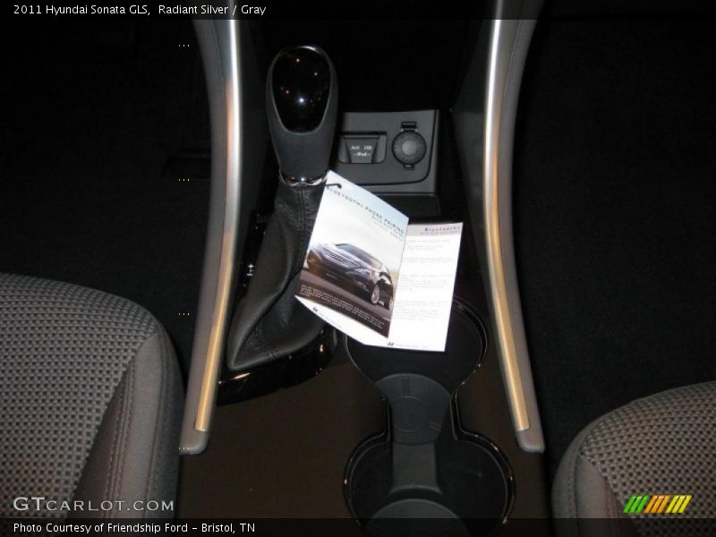 Radiant Silver / Gray 2011 Hyundai Sonata GLS