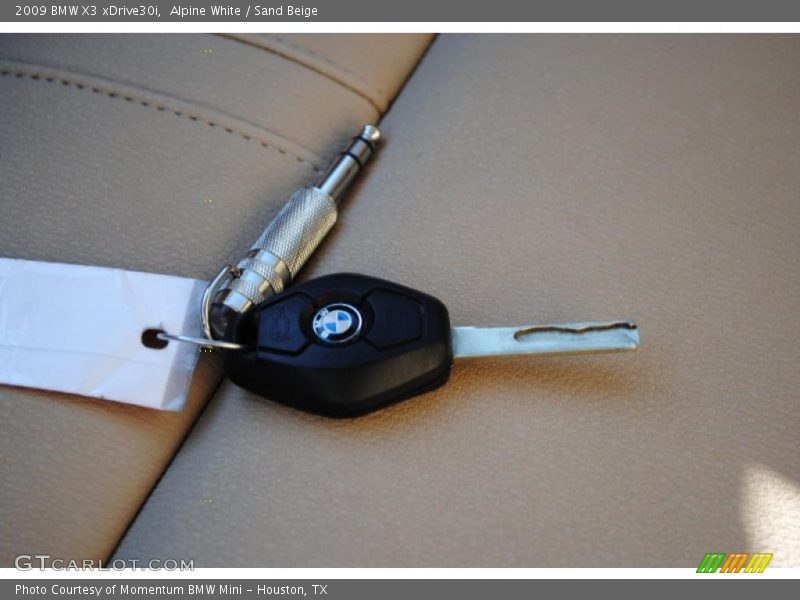 Alpine White / Sand Beige 2009 BMW X3 xDrive30i