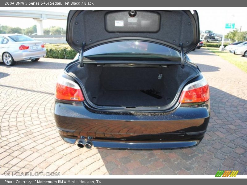 Jet Black / Black 2004 BMW 5 Series 545i Sedan