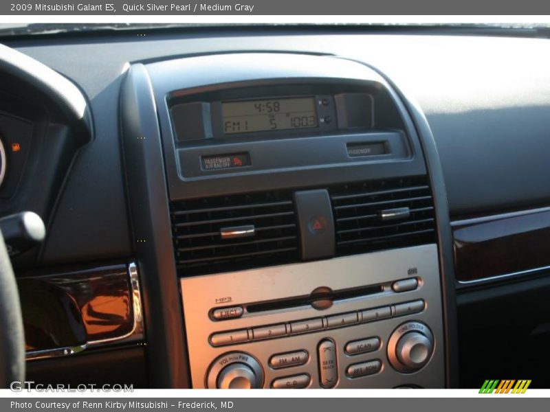 Quick Silver Pearl / Medium Gray 2009 Mitsubishi Galant ES