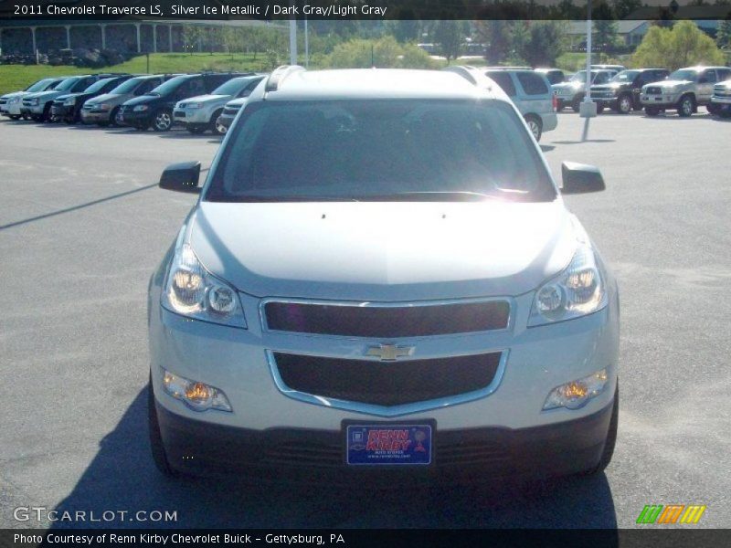 Silver Ice Metallic / Dark Gray/Light Gray 2011 Chevrolet Traverse LS