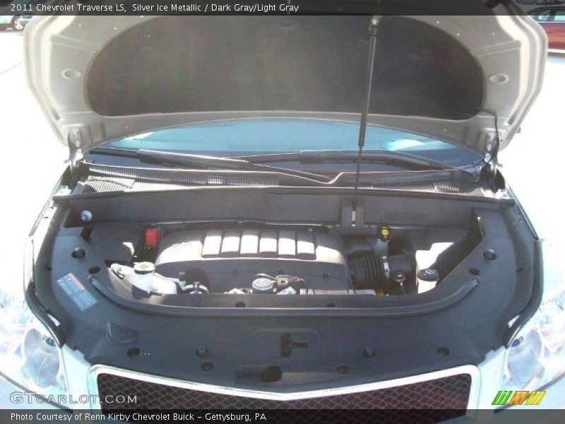 Silver Ice Metallic / Dark Gray/Light Gray 2011 Chevrolet Traverse LS