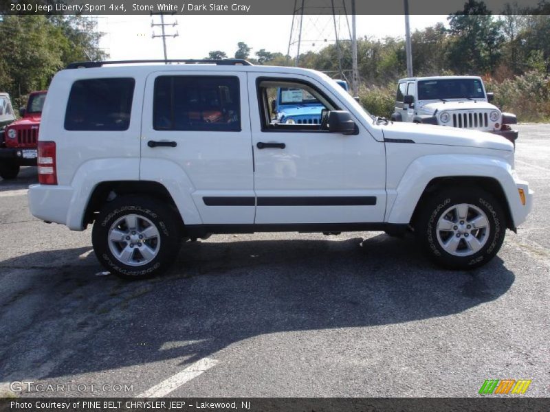 Stone White / Dark Slate Gray 2010 Jeep Liberty Sport 4x4