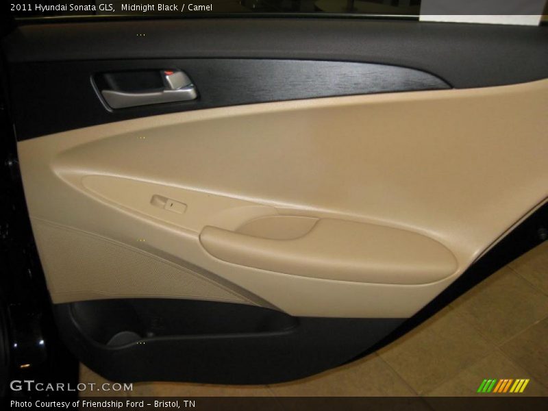 Midnight Black / Camel 2011 Hyundai Sonata GLS