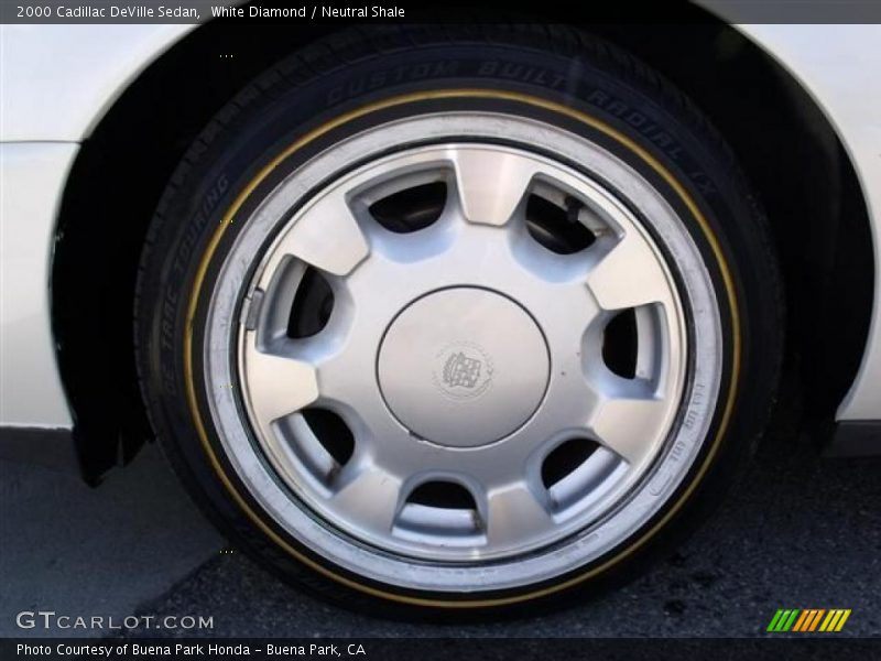  2000 DeVille Sedan Wheel