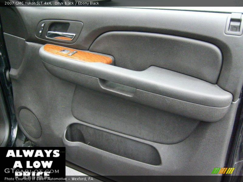 Onyx Black / Ebony Black 2007 GMC Yukon SLT 4x4