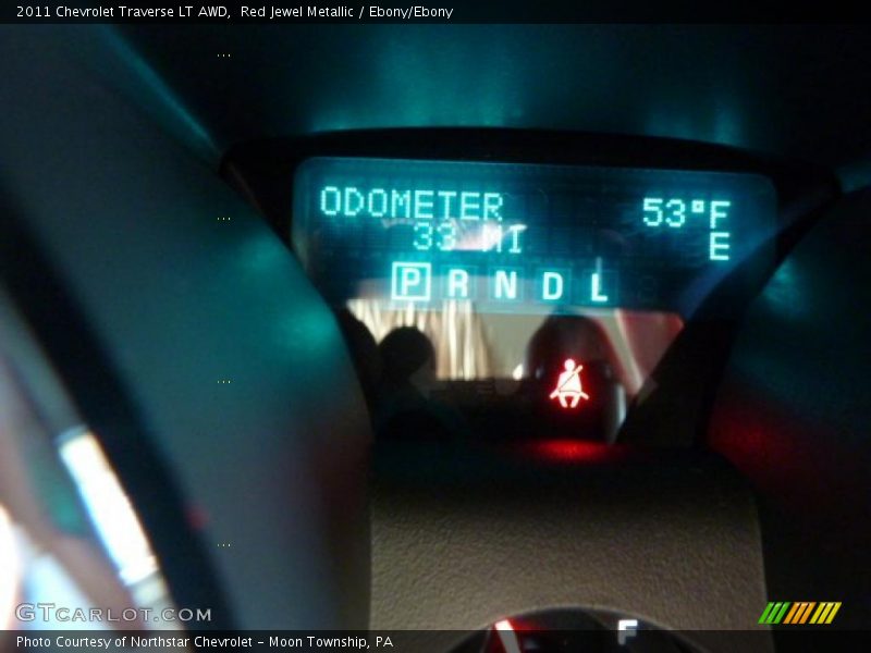 Red Jewel Metallic / Ebony/Ebony 2011 Chevrolet Traverse LT AWD