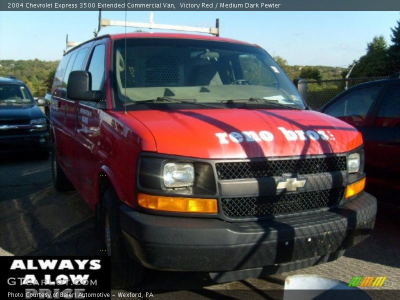 Victory Red / Medium Dark Pewter 2004 Chevrolet Express 3500 Extended Commercial Van