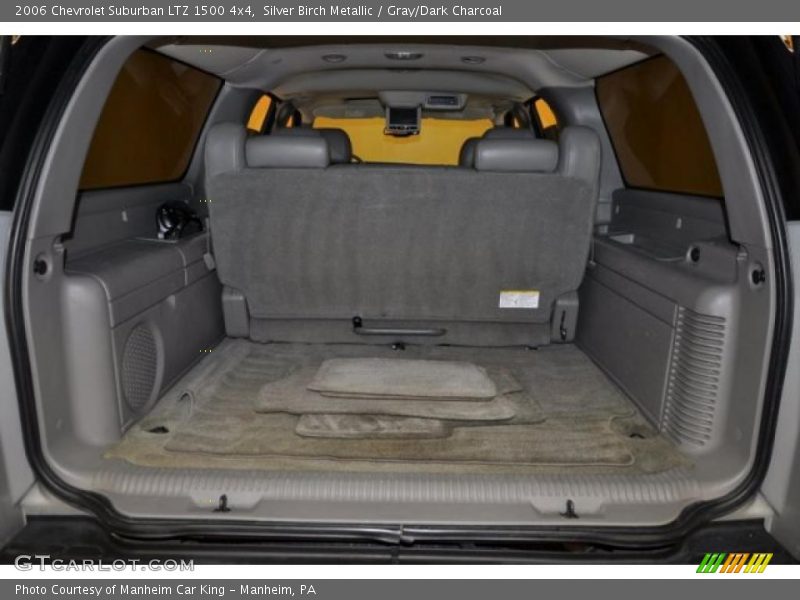 Silver Birch Metallic / Gray/Dark Charcoal 2006 Chevrolet Suburban LTZ 1500 4x4