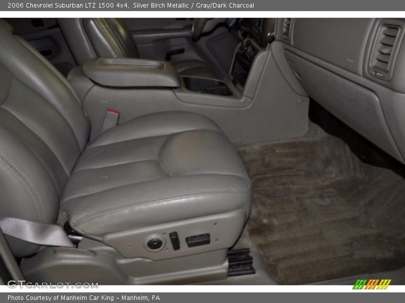 Silver Birch Metallic / Gray/Dark Charcoal 2006 Chevrolet Suburban LTZ 1500 4x4