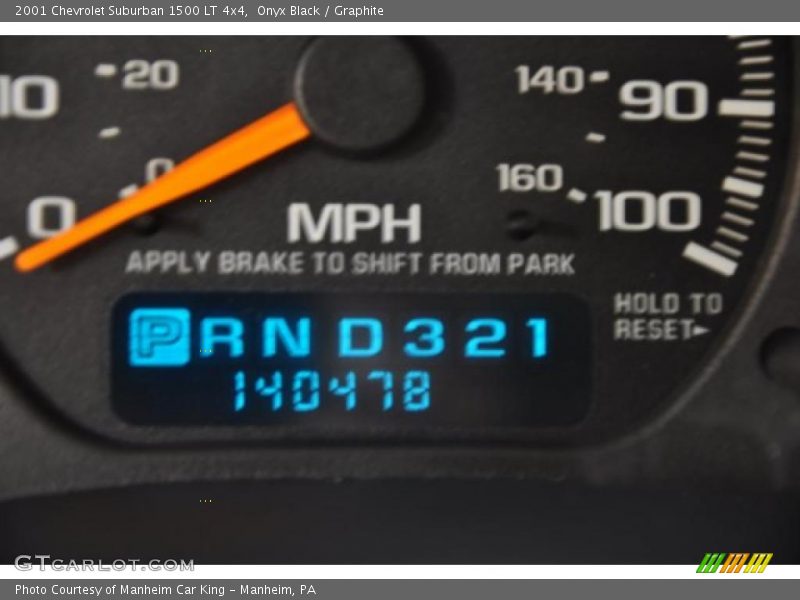 Onyx Black / Graphite 2001 Chevrolet Suburban 1500 LT 4x4