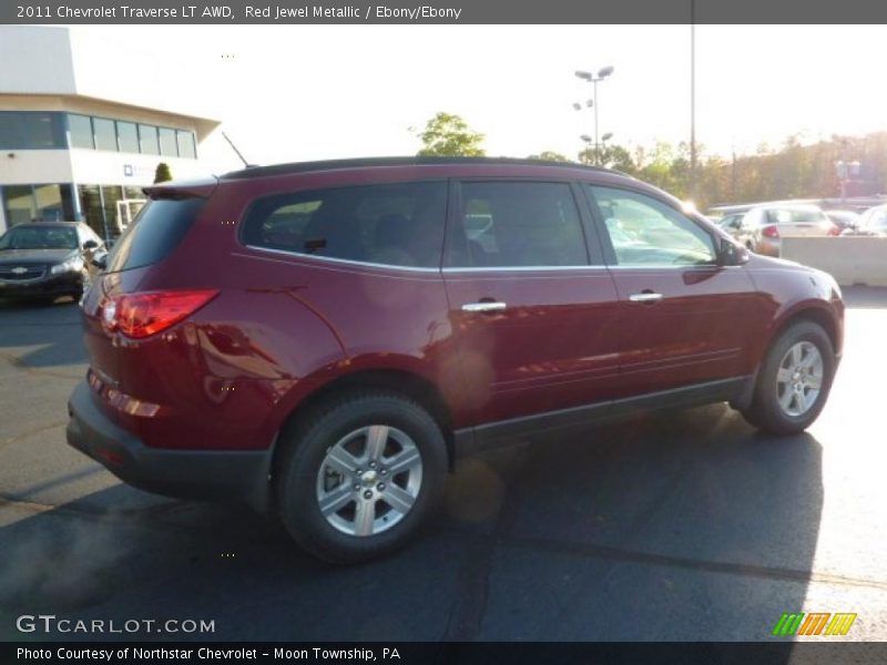 Red Jewel Metallic / Ebony/Ebony 2011 Chevrolet Traverse LT AWD