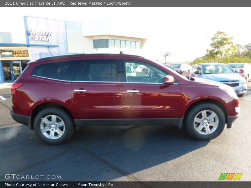 Red Jewel Metallic / Ebony/Ebony 2011 Chevrolet Traverse LT AWD