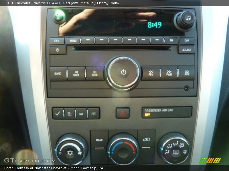 Red Jewel Metallic / Ebony/Ebony 2011 Chevrolet Traverse LT AWD