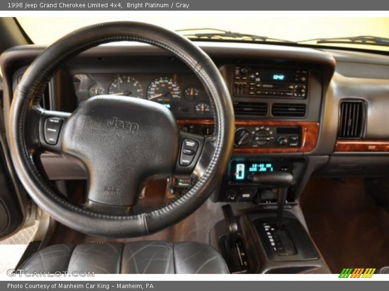Bright Platinum / Gray 1998 Jeep Grand Cherokee Limited 4x4